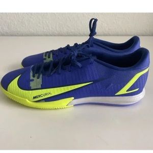 New Nike soccer shoes
